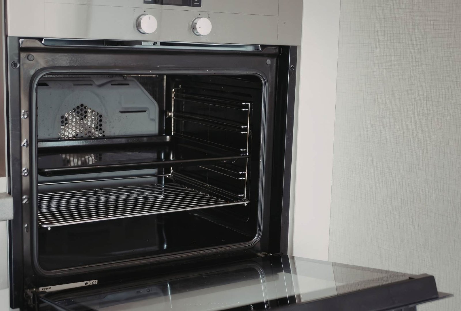 Oven Cleaning Services in Perth